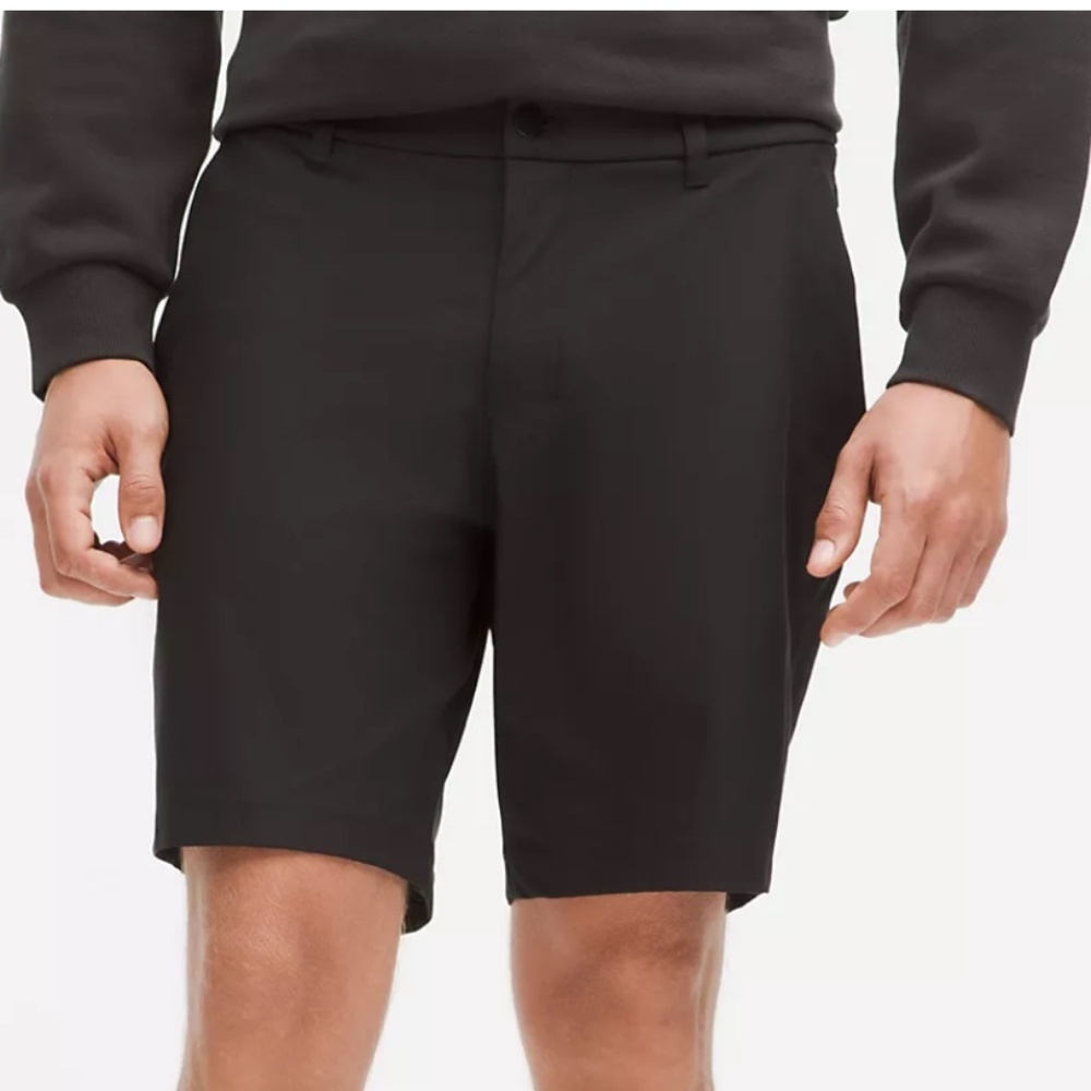 Lululemon ABC Classic-Fit Short 9" in Black Men’s Size 30 Warpstreme Fabric